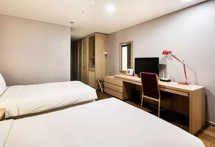 スーペリアールーム, Ramada Hotel And Suites Seoul Namdaemun