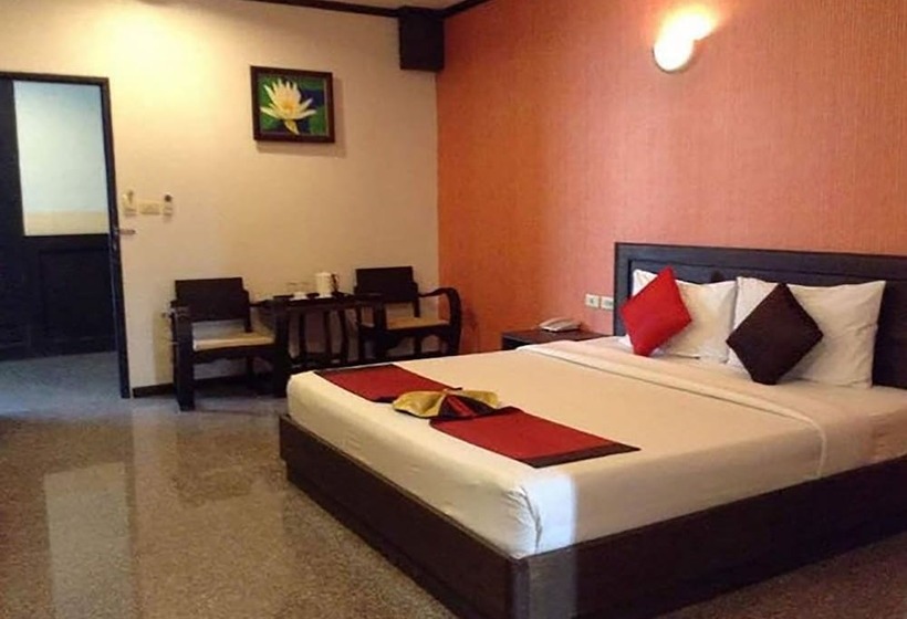 חדר סופריור, Royal Panerai Hotel Chiangmai