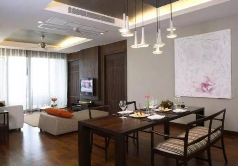 オーシャンビュースイート, Shasa Resort   Luxury Beachfront Suites