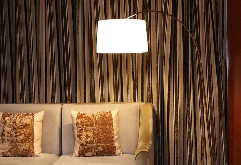 جناح إدارى, Wyndham Grand Plaza Royale Hangzhou