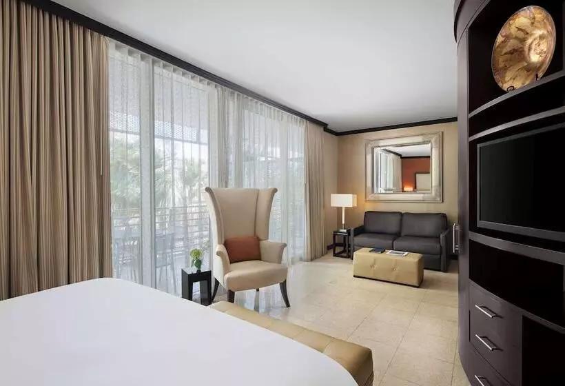 Suite Adapted for people with reduced mobility