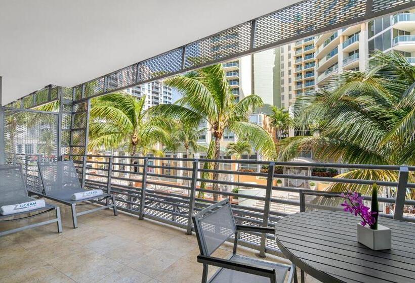 スタンダードシティビュールーム, Z Ocean Hotel, Classico A Sonesta Collection