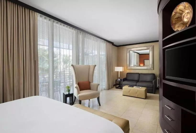 身障者適用スイートルーム, Z Ocean Hotel, Classico A Sonesta Collection