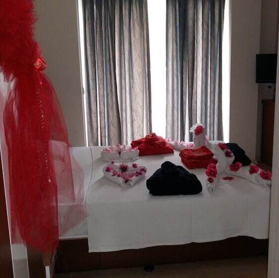 חדר סטנדרט, Supreme