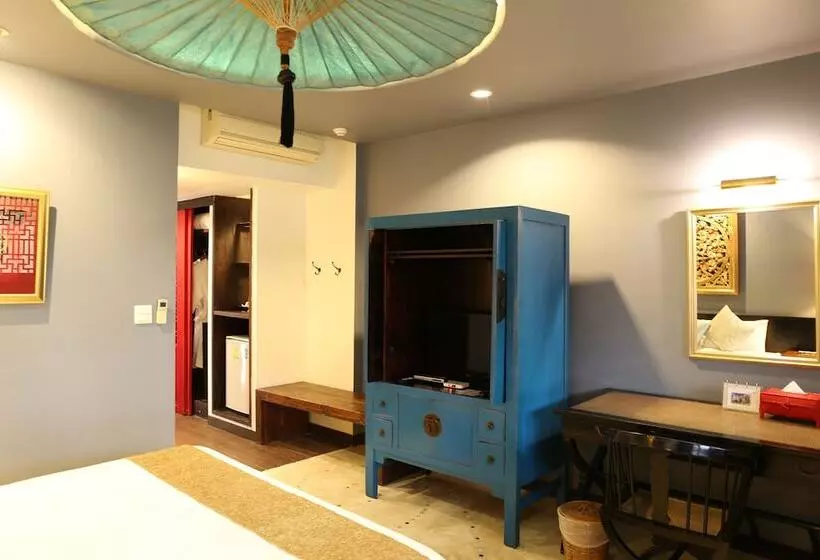 Deluxe-huone, Tharaburi Resort