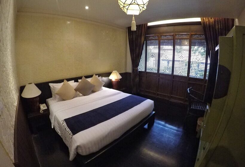 חדר משפחתי מקשר, Tharaburi Resort