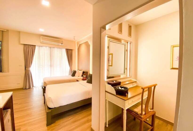 חדר דלוקס, Tharaburi Resort