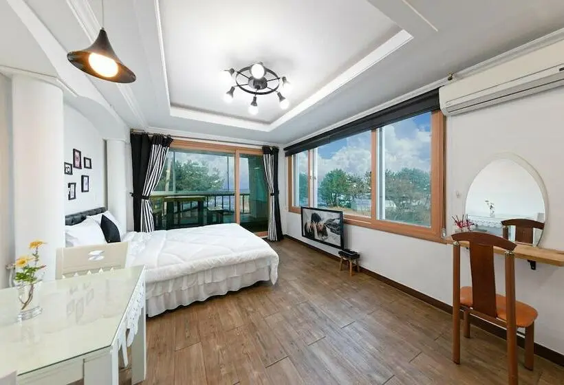 １ベッドルームベーシックアパートメント, Gangneung Undukmaru Pension