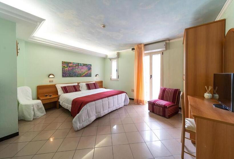 Triple Room Sea View, Ancora