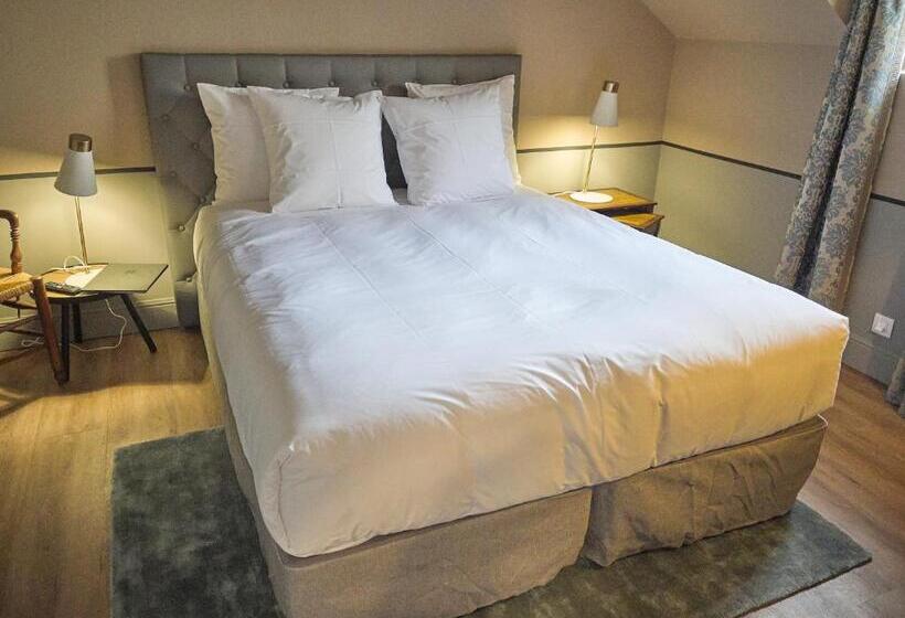 Pokój Standard, Le Fruit Défendu