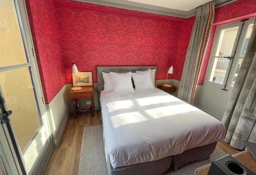 Pokój Standard, Le Fruit Défendu