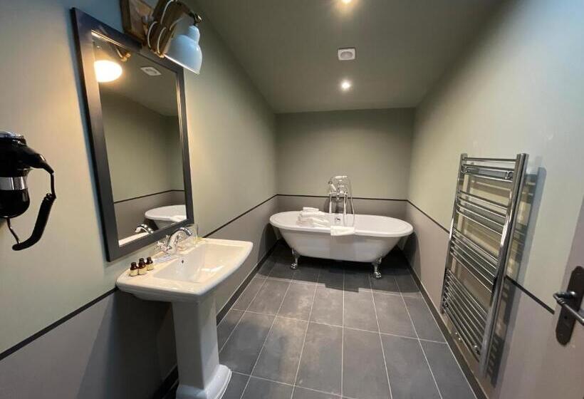 Pokój Superior, Le Fruit Défendu