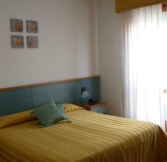 غرفة قياسية مزوَّدة بشُرفة, Marea