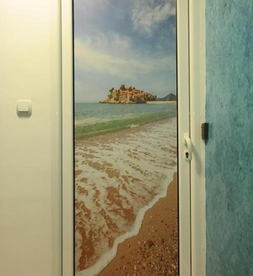 استودیوی استاندارد, Kuca Radovic