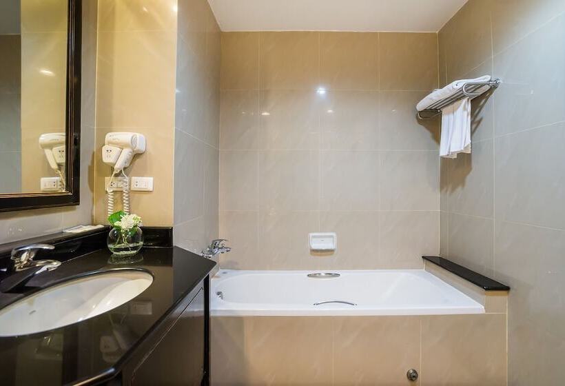 اتاق استاندارد با چشم‌انداز استخر, Dorshada Resort By The Sea