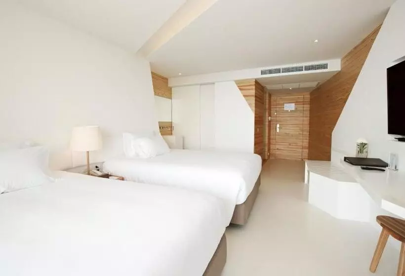 オーシャンビュースタンダードルーム, Centara Q Resort Rayong