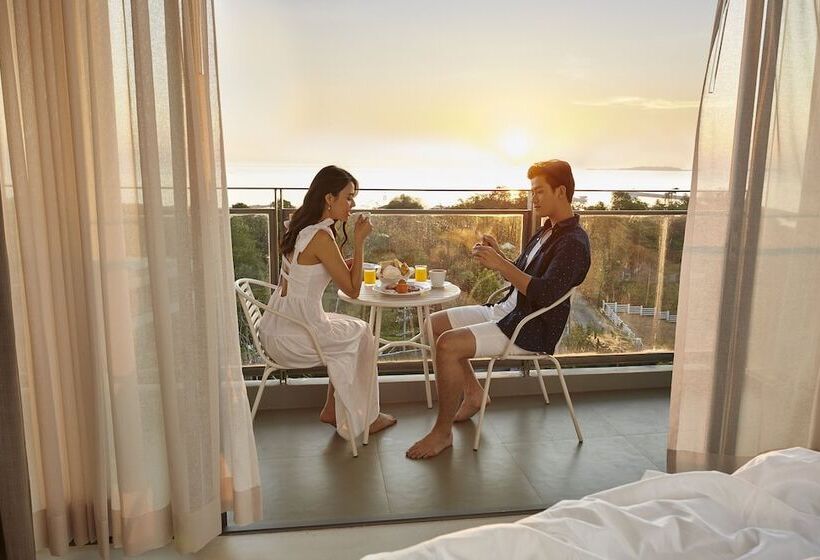 オーシャンビュースーペリアールーム, Centara Q Resort Rayong