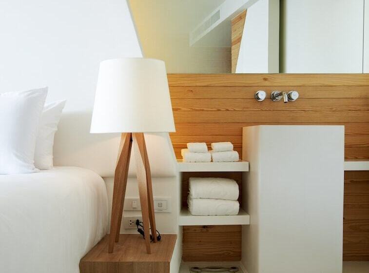 オーシャンビュースーペリアールーム, Centara Q Resort Rayong