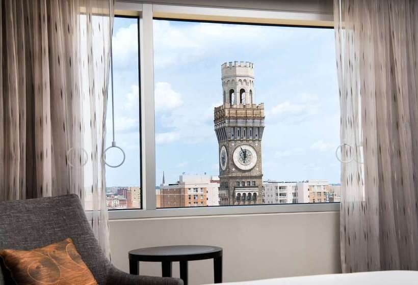 带2个双人床的标准工作室, Hilton Baltimore Inner Harbor