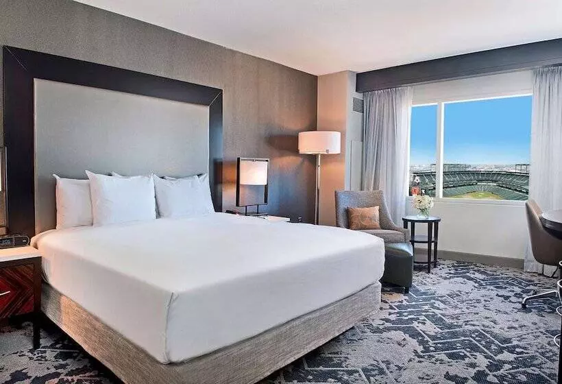 身障者適用スタンダードルーム, Hilton Baltimore Inner Harbor