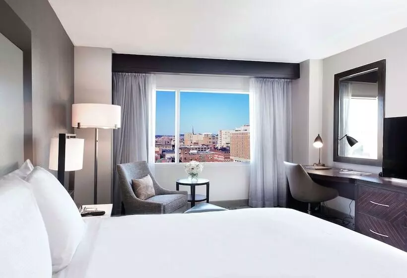 身障者適用スタンダードルーム, Hilton Baltimore Inner Harbor