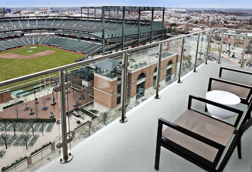 スイート, Hilton Baltimore Inner Harbor