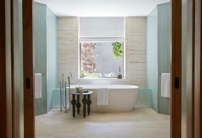 디럭스 룸 킹사이즈 침대, One&only Cape Town