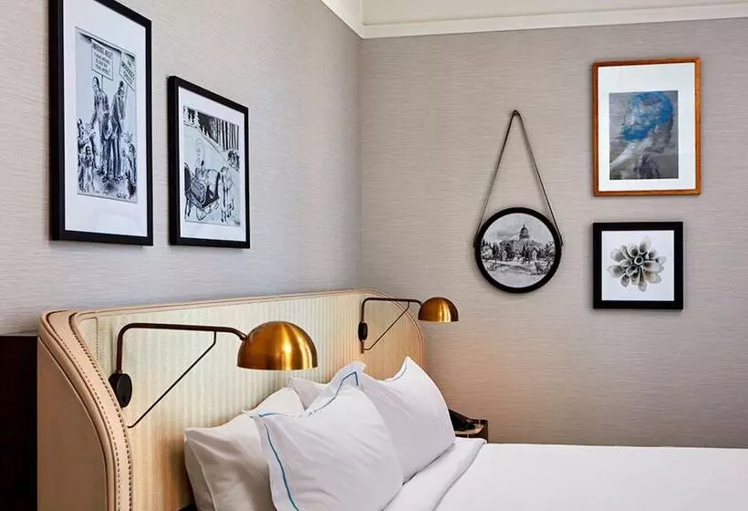 سوییت جونیور, The Citizen Hotel, Autograph Collection
