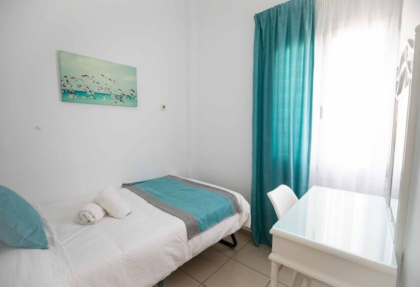 패밀리 룸 측면 바다 전망, Kafieris View