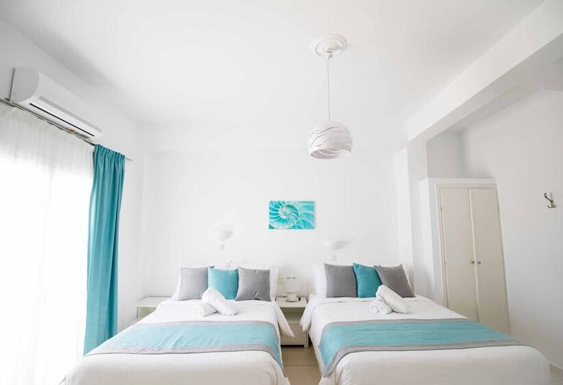 패밀리 룸 측면 바다 전망, Kafieris View