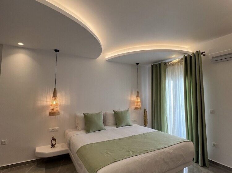 수피리어 스위트 바다 전망, Kafieris View