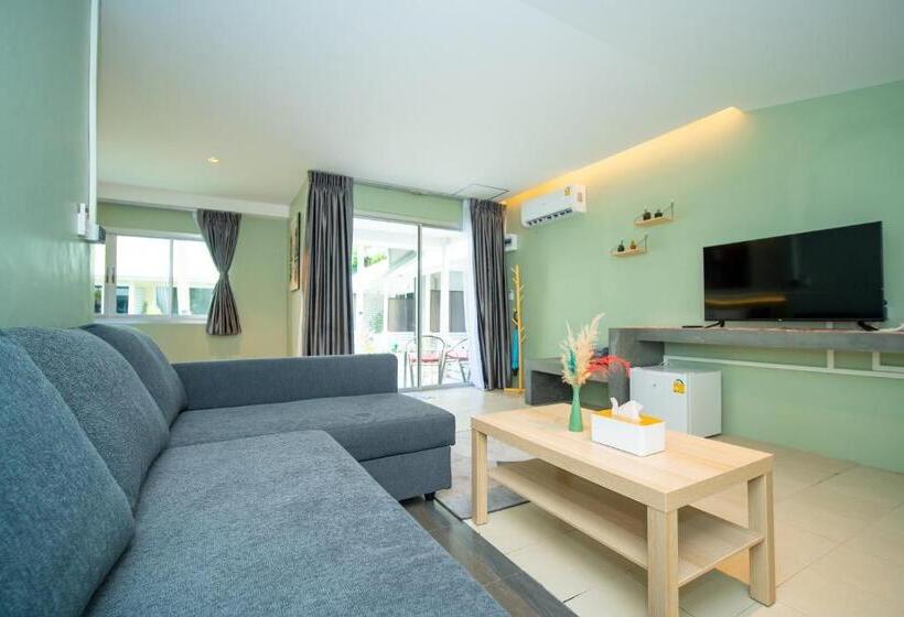 Полулюкс, Maiiam Bungalows Kata Beach