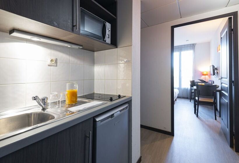 Студия Стандарт, Comfort Aparthotel Nimes Centre