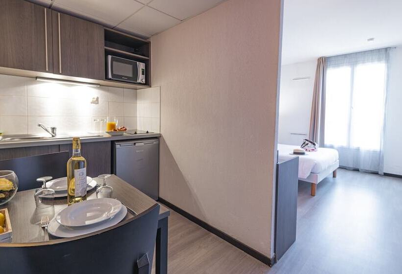 Студия Superior, Comfort Aparthotel Nimes Centre