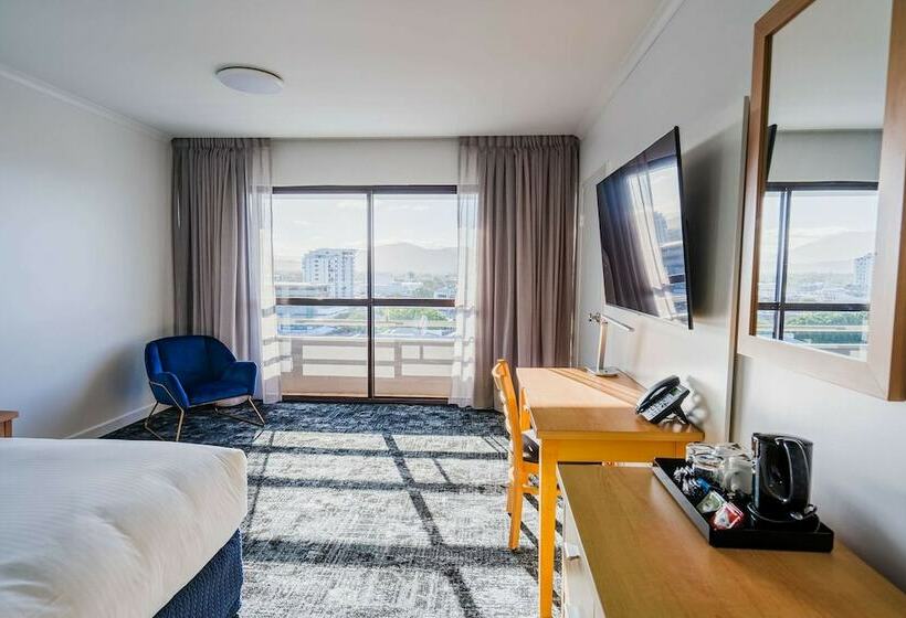 غرفة قياسية سرير مزدوج, The Benson