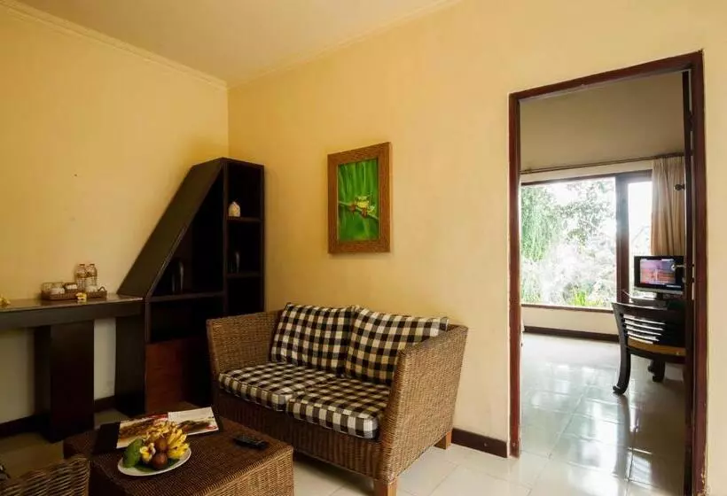 اتاق خانوادگی با چشم‌انداز باغ, Beji Ubud Resort