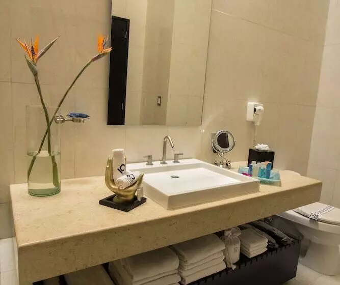 سوییت اجرایی, Cantera 10 Hotel Boutique