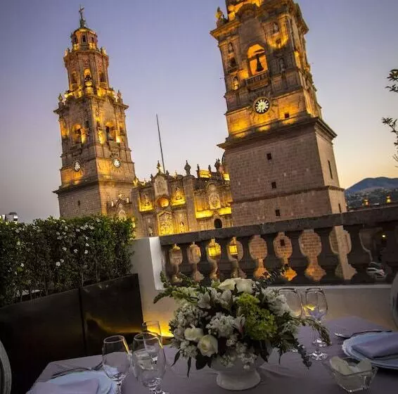سوئیت مستر, Cantera 10 Hotel Boutique