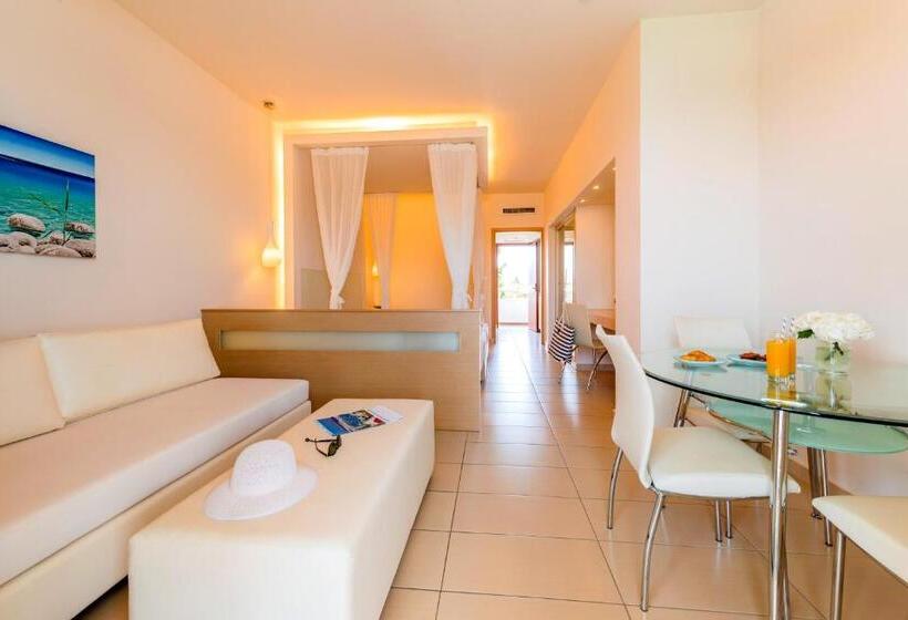 스위트, Afandou Bay Resort Suites