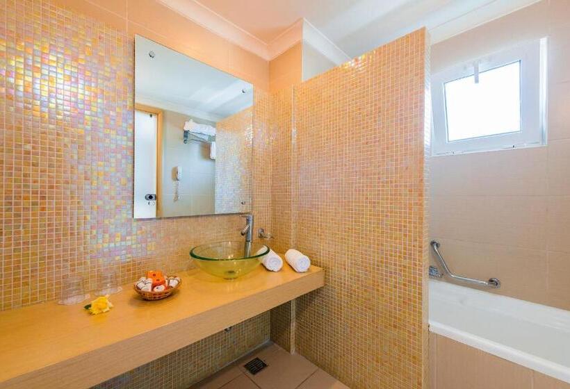 جناح عائلي, Afandou Bay Resort Suites