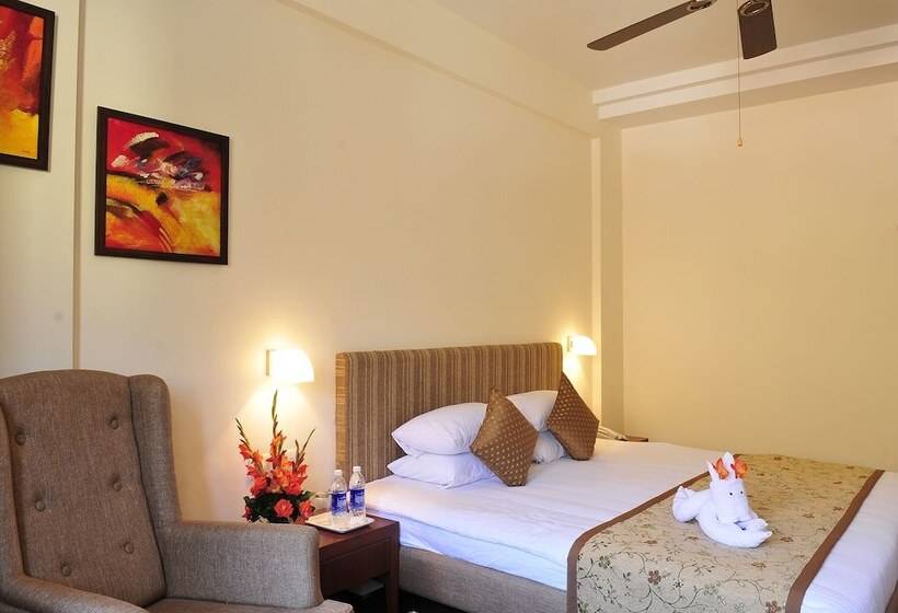 스탠다드 룸, Cambay Resort Udaipur