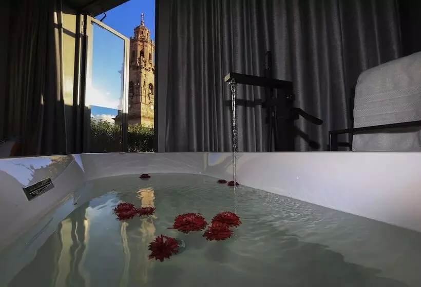 سوییت, Cantera 10 Hotel Boutique