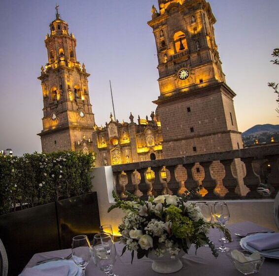 סוויטה, Cantera 10 Hotel Boutique