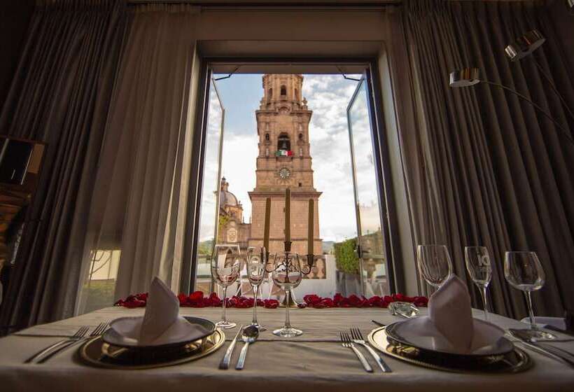 סוויטה, Cantera 10 Hotel Boutique