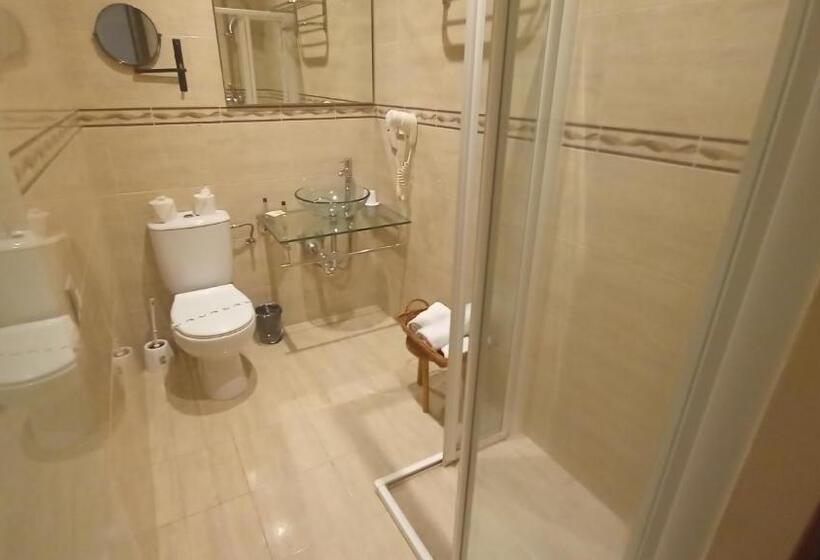 חדר סטנדרט, Vitorio