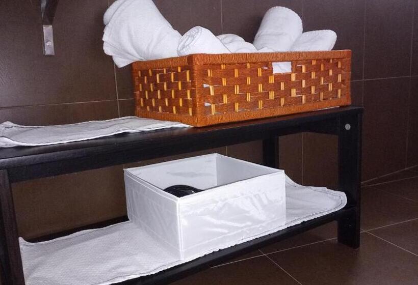 חדר סופריור, Vitorio