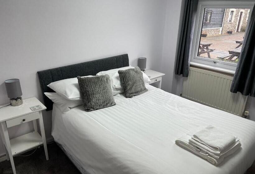 豪华房间, Coach House