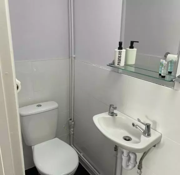 Deluxe-huone, Coach House