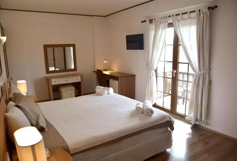 اتاق خانوادگی, Efe Hotel Gocek