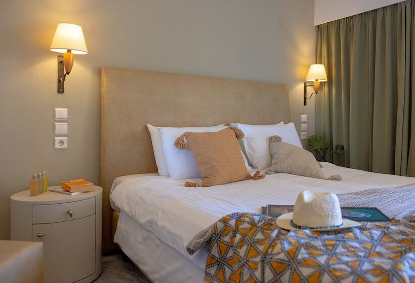 패밀리 룸, Giannoulis – Santa Marina Beach